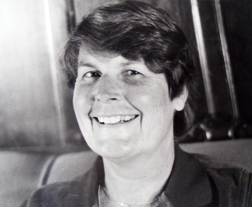 lois beeby.jpg
