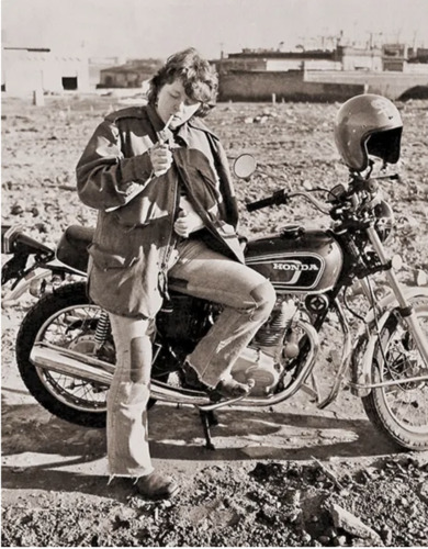 RobertaHacker.png RobertaHacker.png